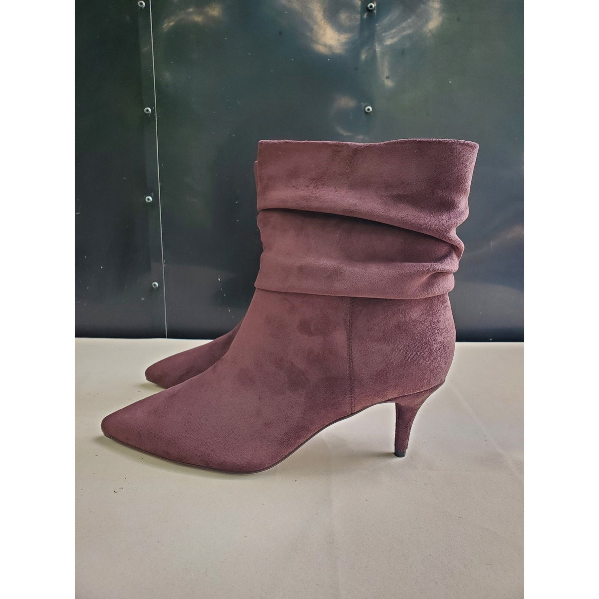 CosyFever Womens Ankle Boots 9.5W Plum Slouchy Pointed Toe Kitten Heel