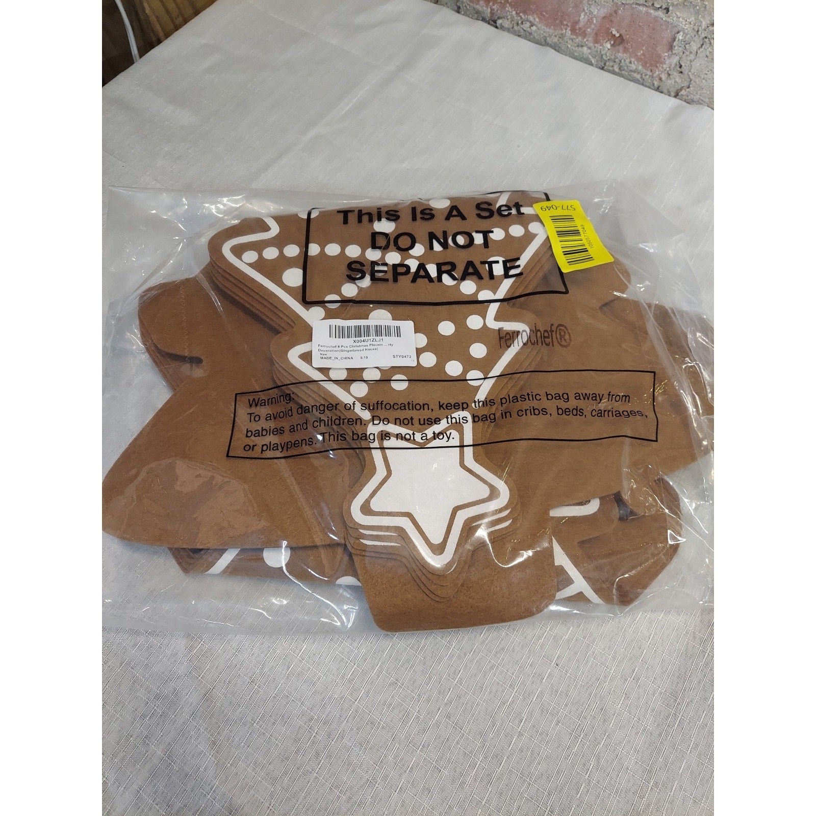 Ferrochef Christmas Tree Gingerbread Felt Placemats Set of 6 Holiday Decor