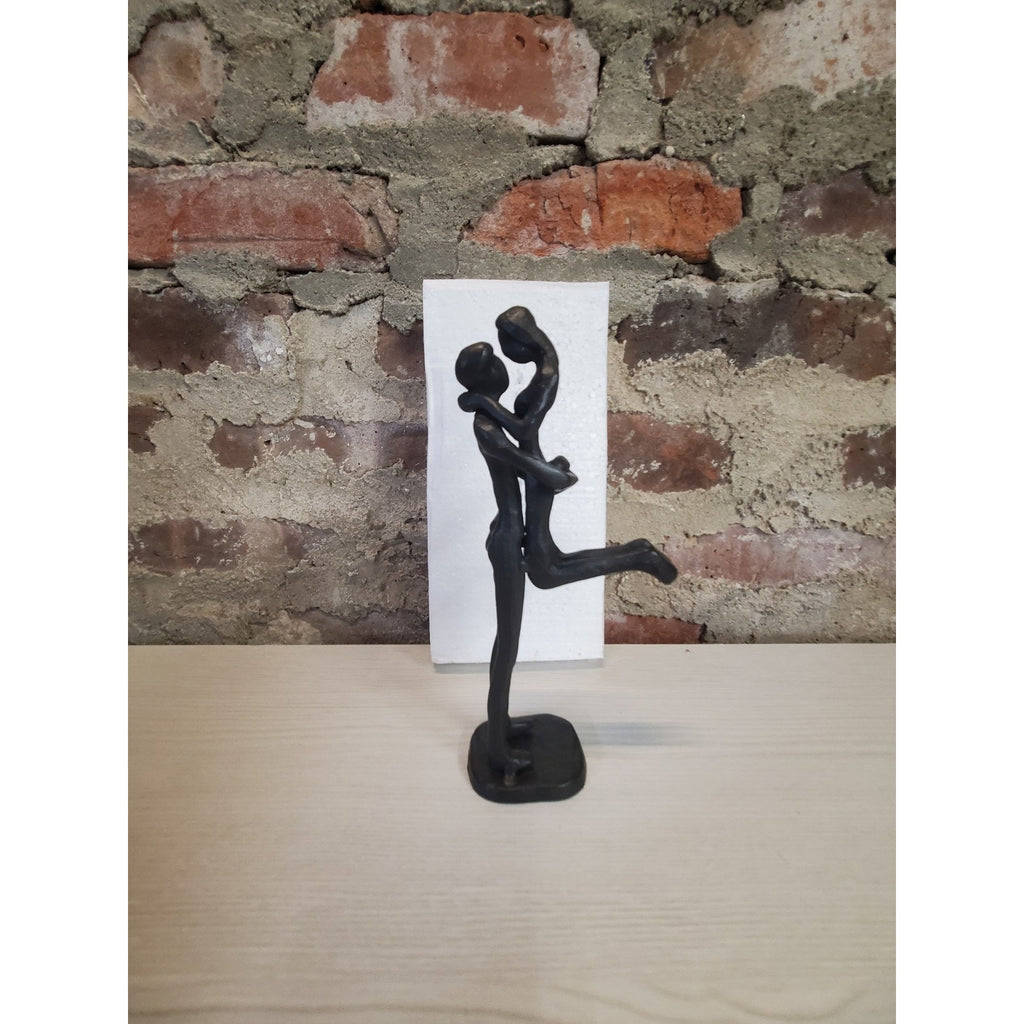 Abstract Couple Embracing Sculpture Figurine Love Statue Home Decor Bronze Look