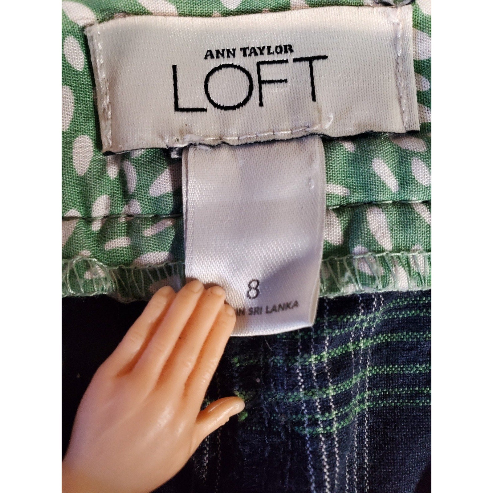 Ann Taylor LOFT Womens Plaid Shorts Size 8 Navy Blue Green Button Pockets