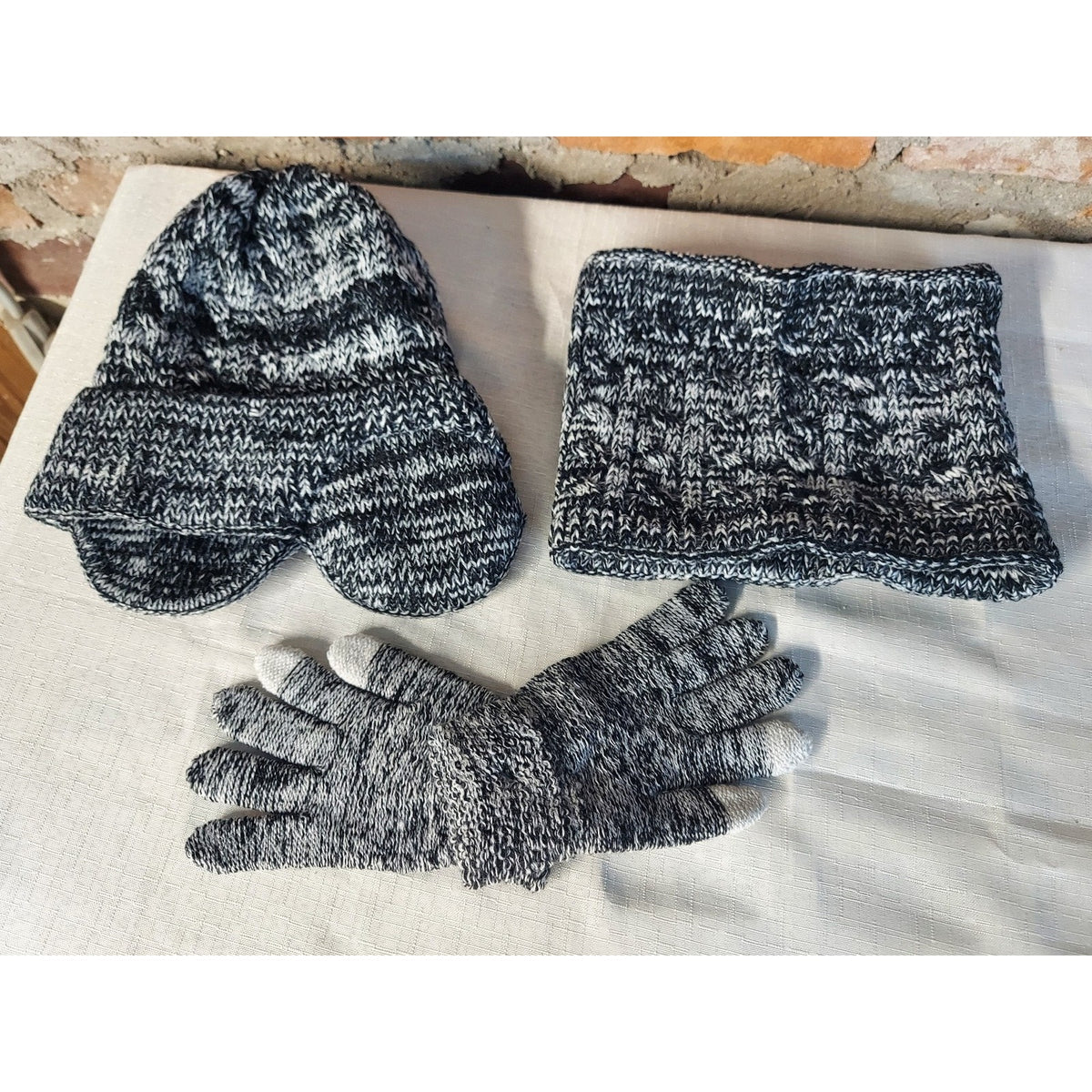Unisex Winter Hat Neck Warmer Gloves Set Ear Flap Beanie Knit Touch Screen