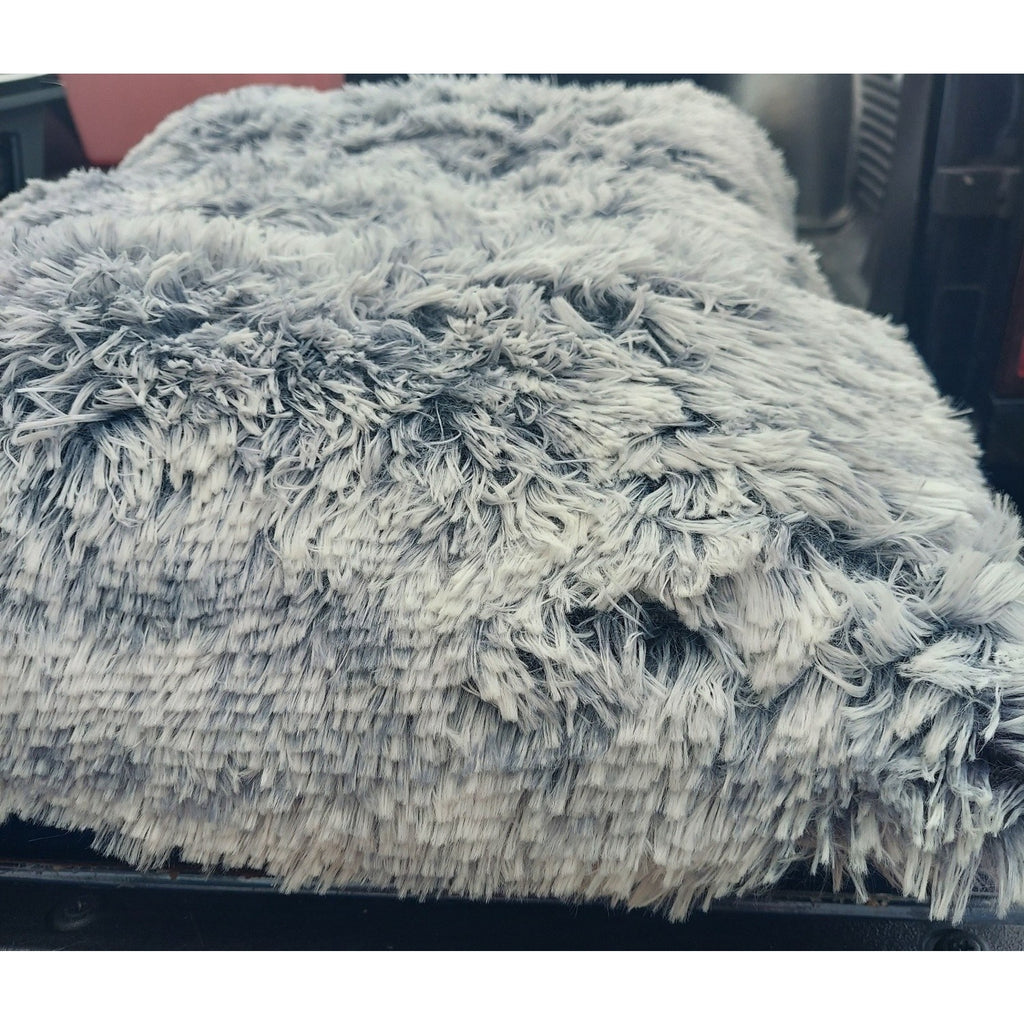 Pet Dog Cat Bed Mat 27x35" Fluffy Shaggy Plush Grey White Non Slip Washable
