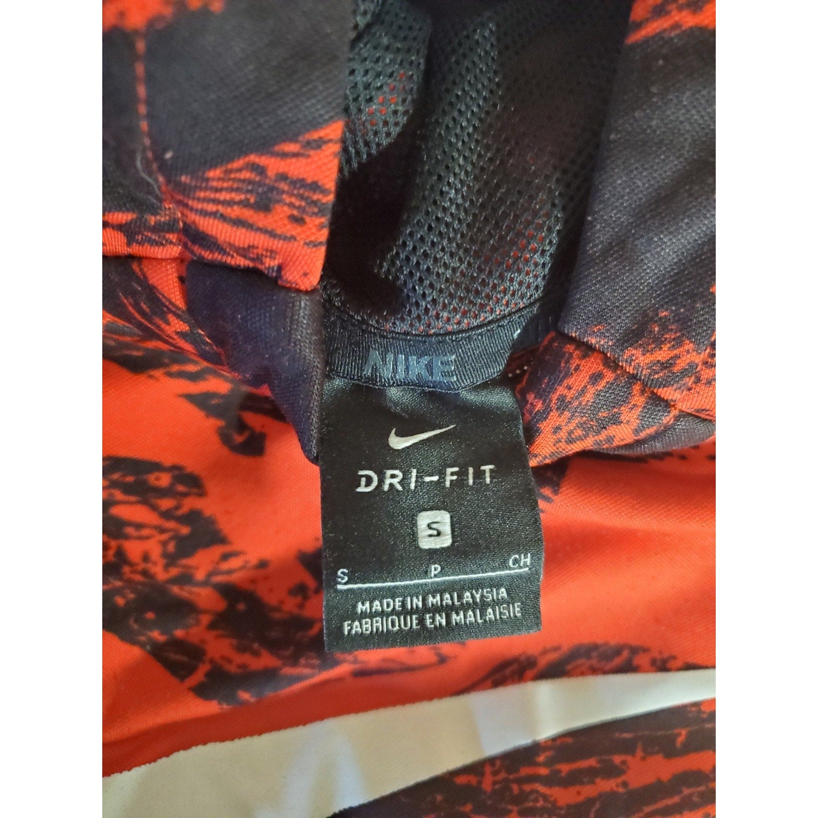 Nike Mens Small Hoodie Pullover Orange Black Abstract Pattern Dri-FIT Athletic