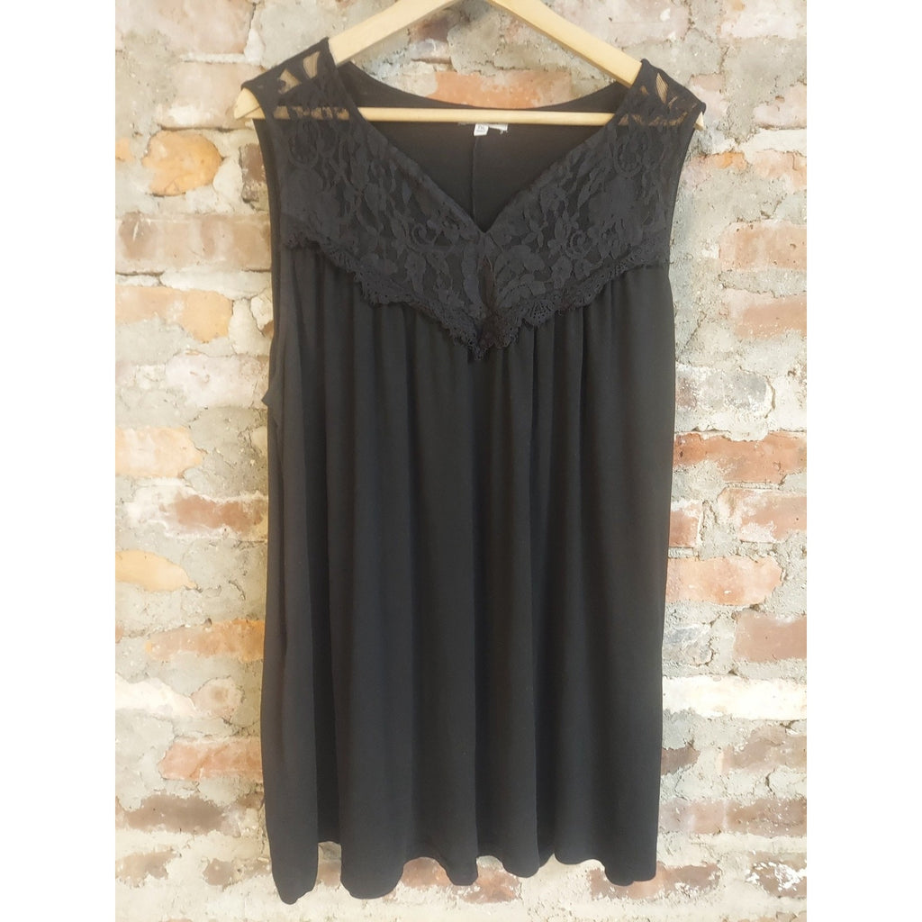 White Birch Womens Tunic Top 2XL Black Sleeveless V Neck Lace Trim Flowy