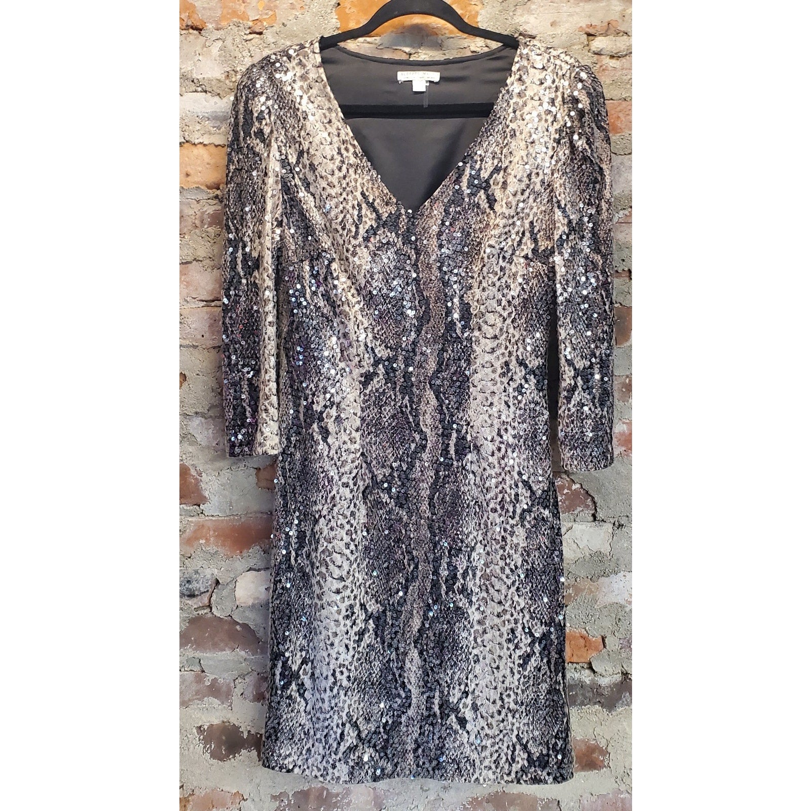 Alberto Makali Womens Dress Size 12 Snakeskin Sequin V Neck 3/4 Sleeve Party