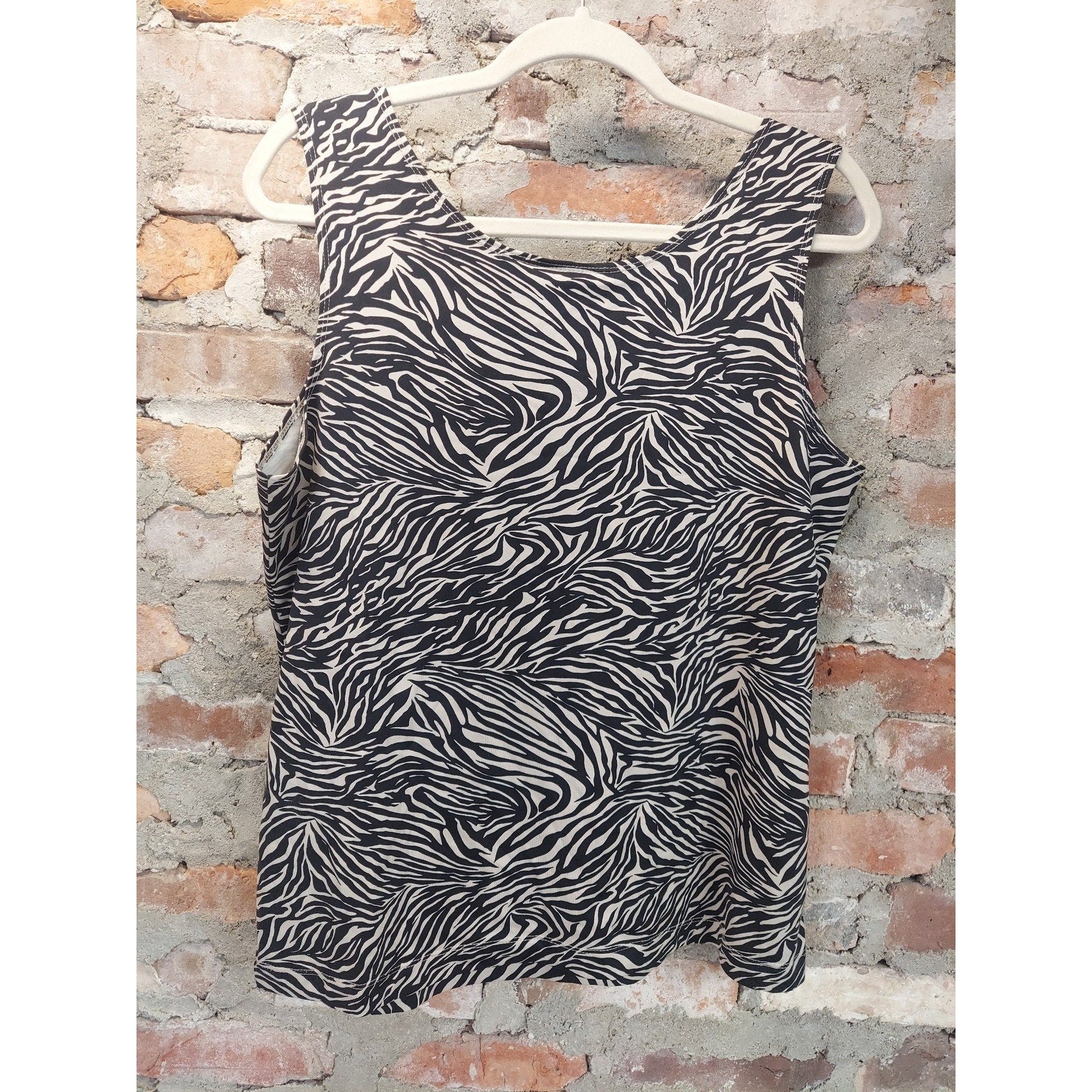 Chico's Womens Tank Top Size 2 Black White Zebra Print Sleeveless Stretch
