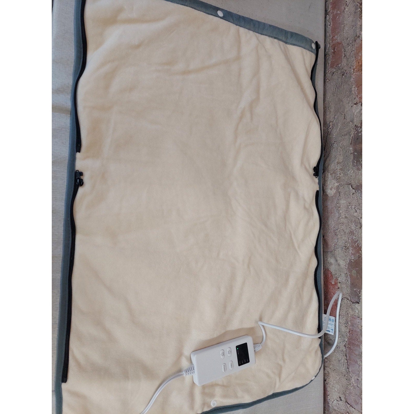 Electric Heating Pad Digital Controller Timer Heat Settings Plush Gray