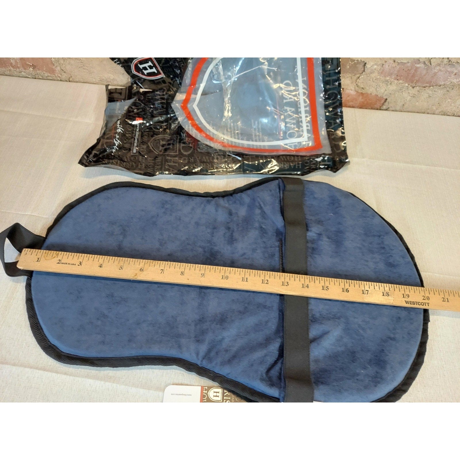Harrison Howard Western Saddle Seat Pad Plush Navy Blue Cushion New With Tags