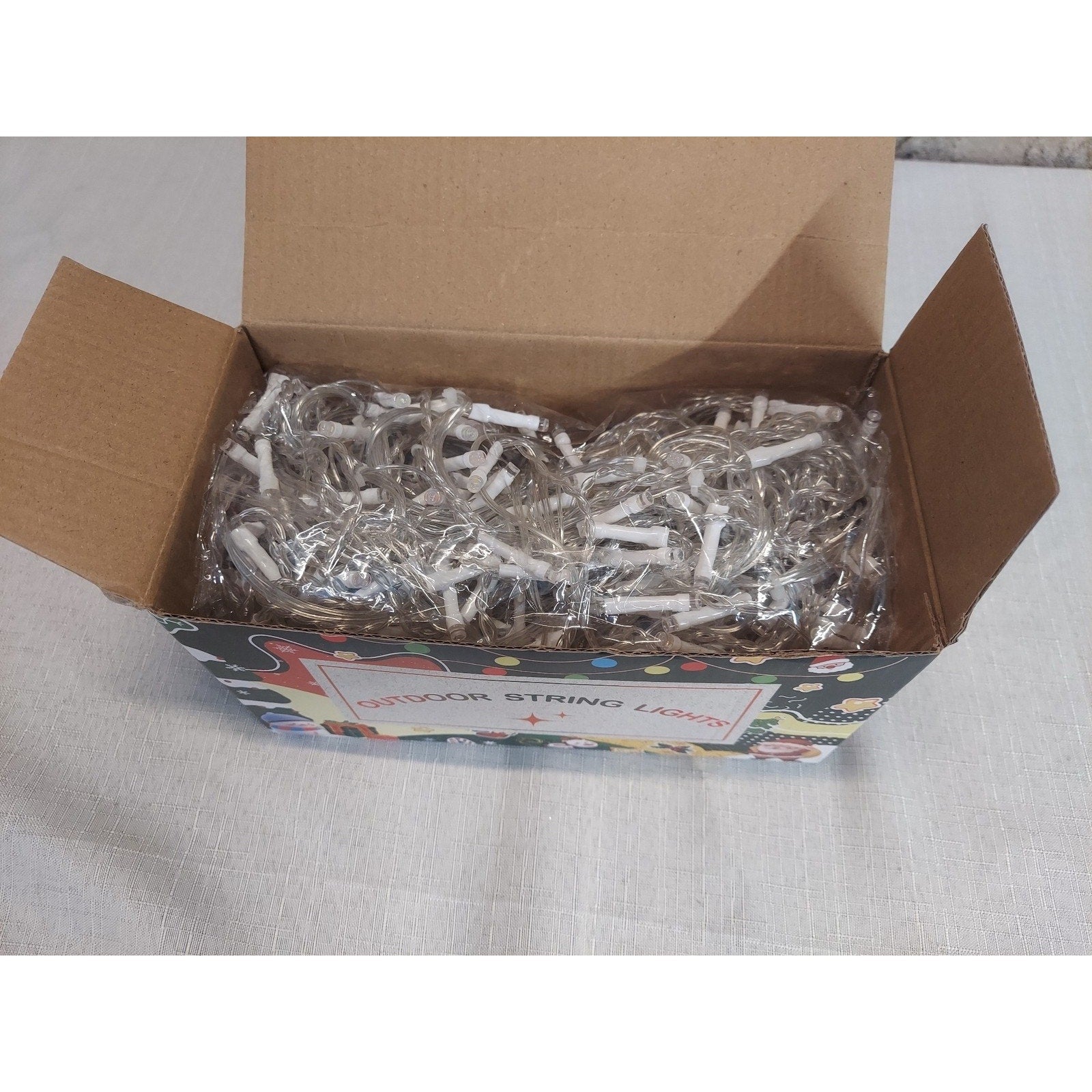 Christmas Lights Outdoor Decorations 400 LED 33' 8 Modes Curtain Icicle 75 drops