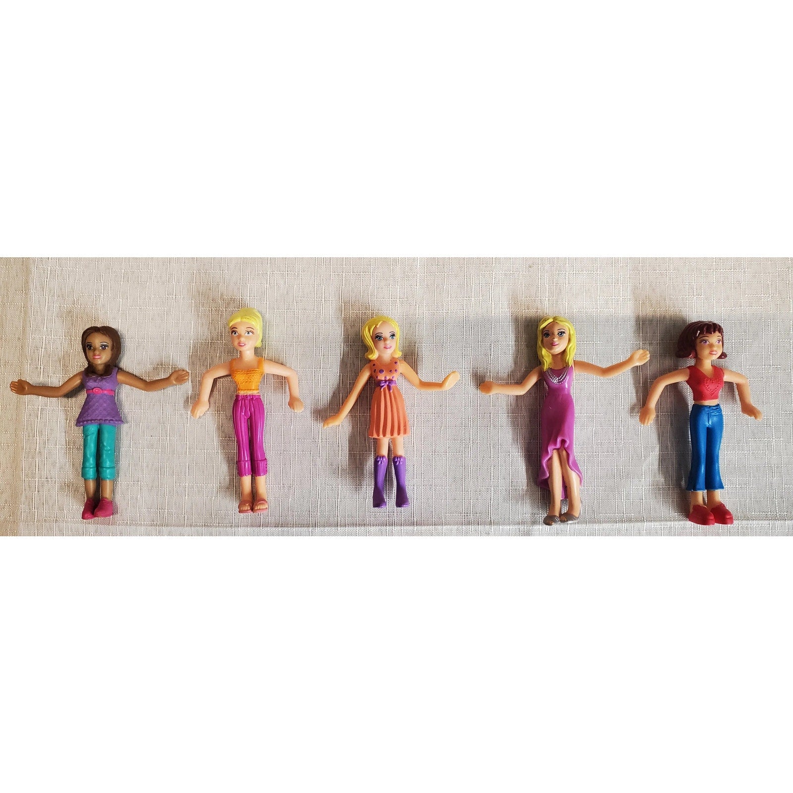Polly Pocket Vintage Dolls Figures Lot of 5 Mattel 2000s Fashion Clothes Set