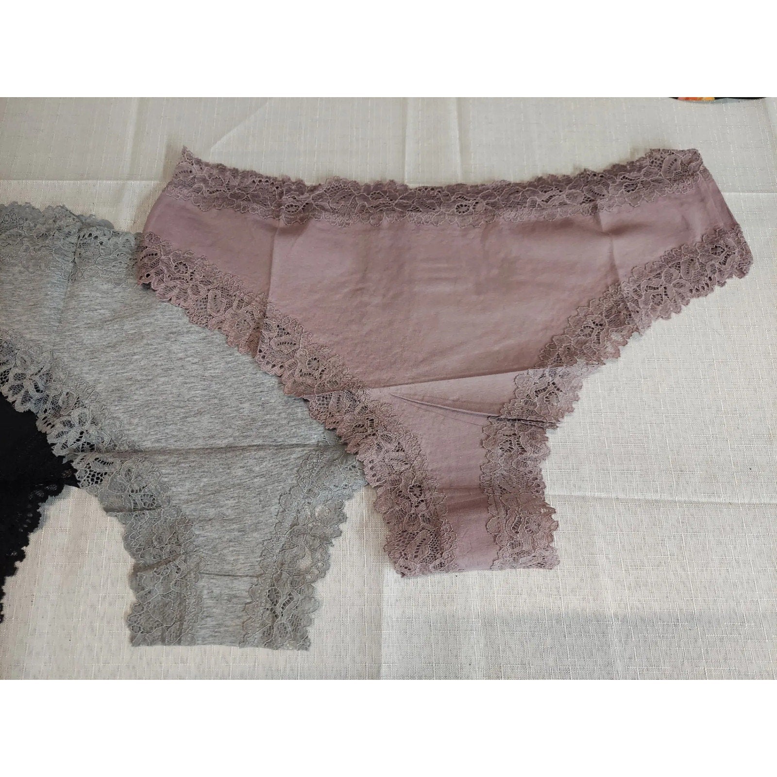 Womens Lot 3 Pack Panties Size L Cotton Lace Trim Bikini Underwear Multicolor