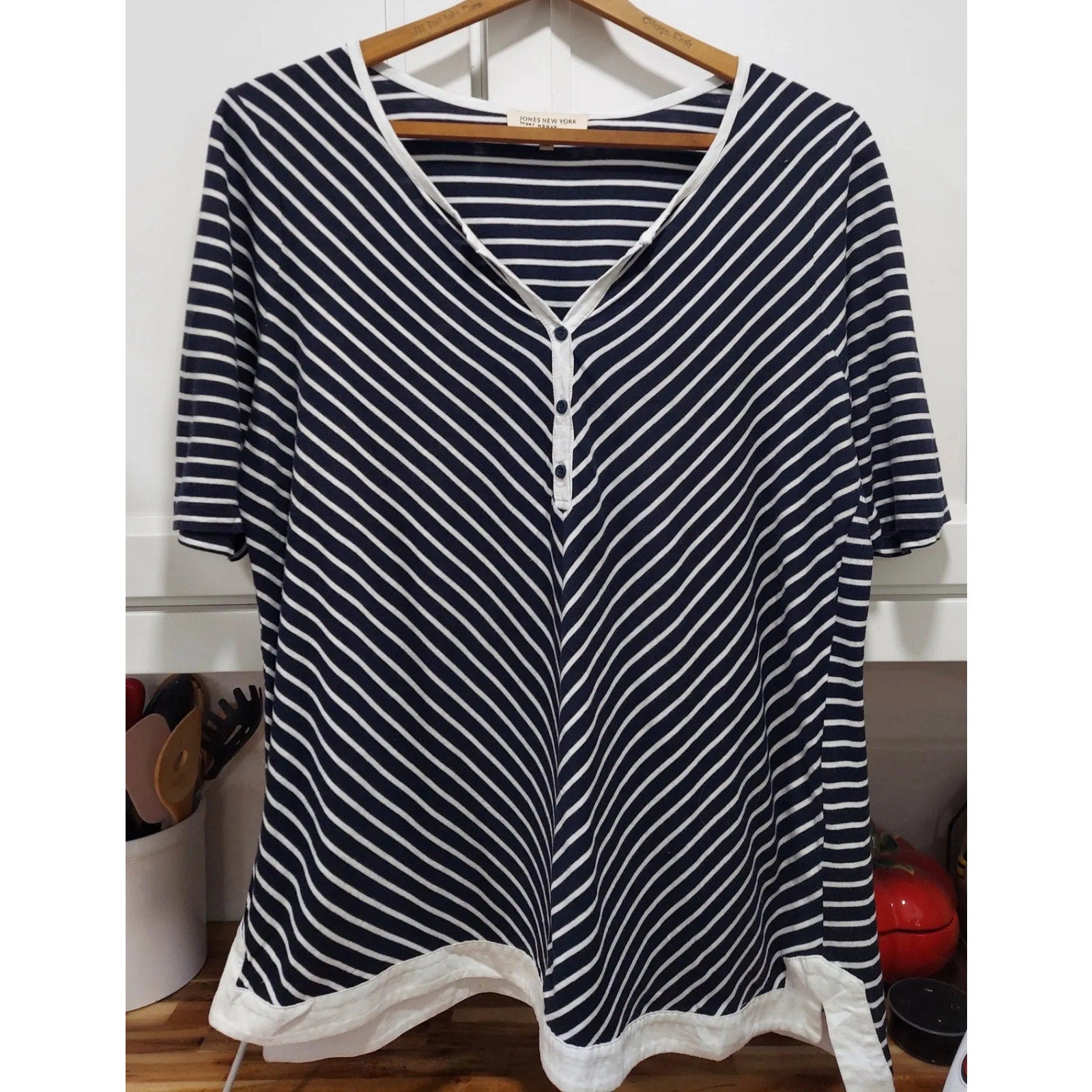 Jones New York Womens Plus Tunic Top Size 1X Navy Blue White Striped Henley