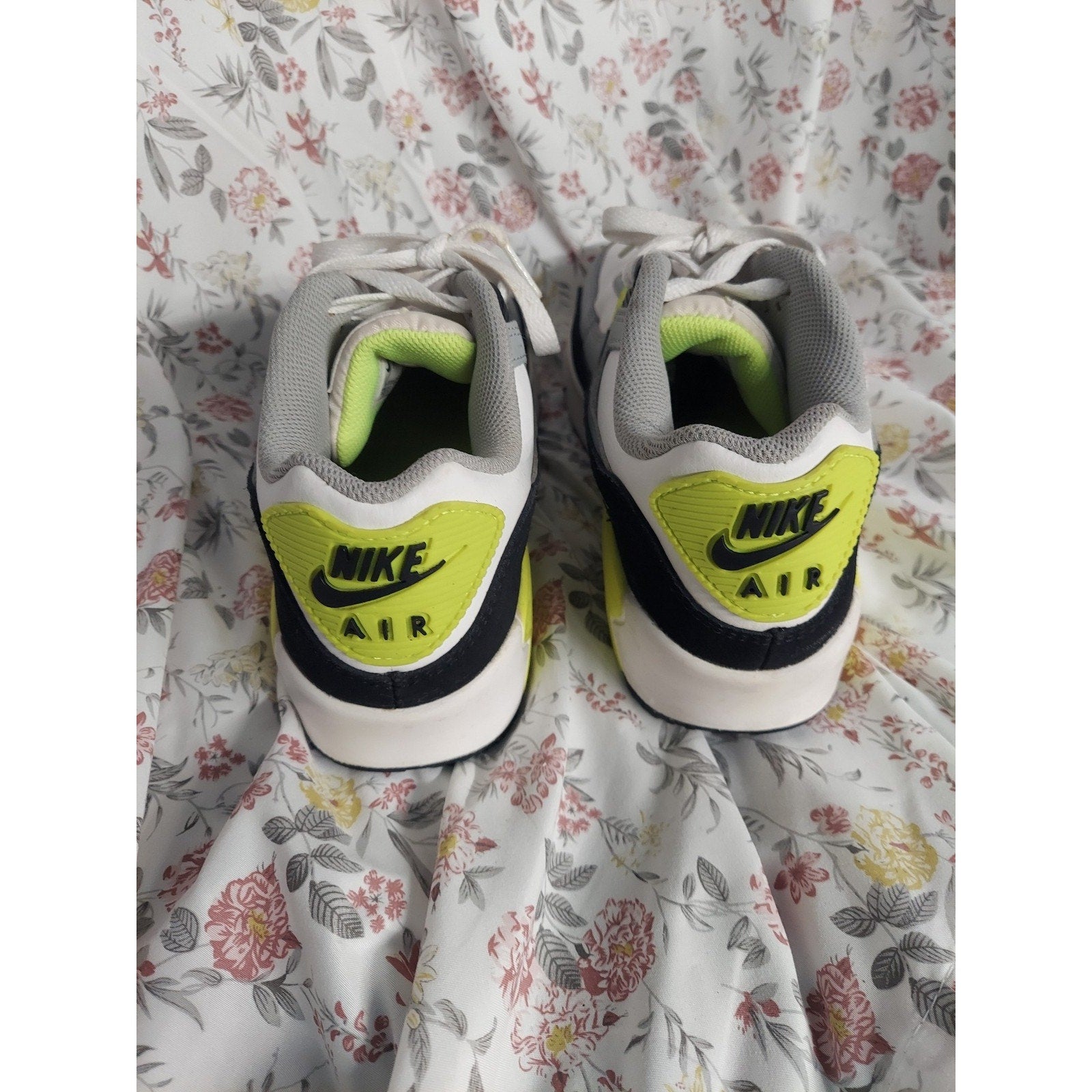 Nike Air Max 90 Youth Sneakers US 7Y White Gray Black Volt Running Athletic