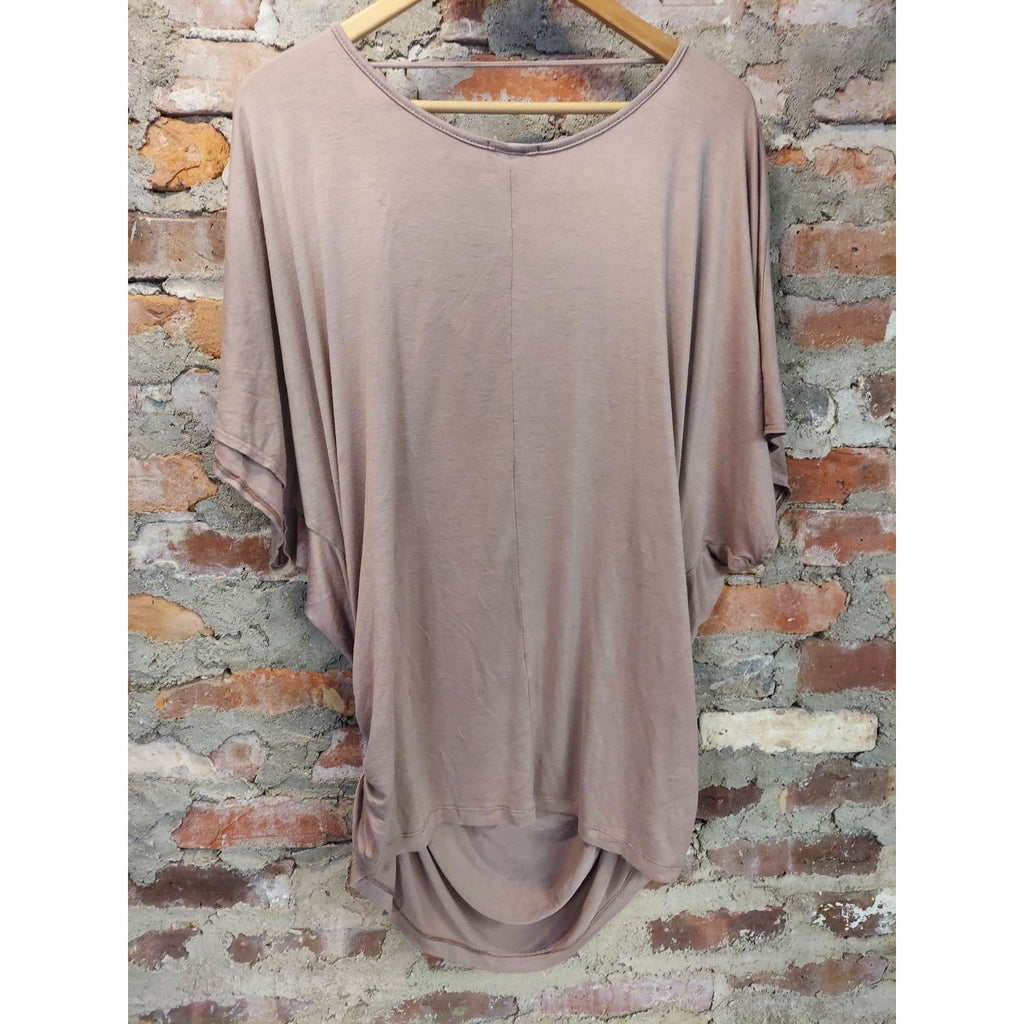 Lavish Plus Womens Taupe Cowl Neck Dolman Sleeve Tunic Top 2X Ruched Side