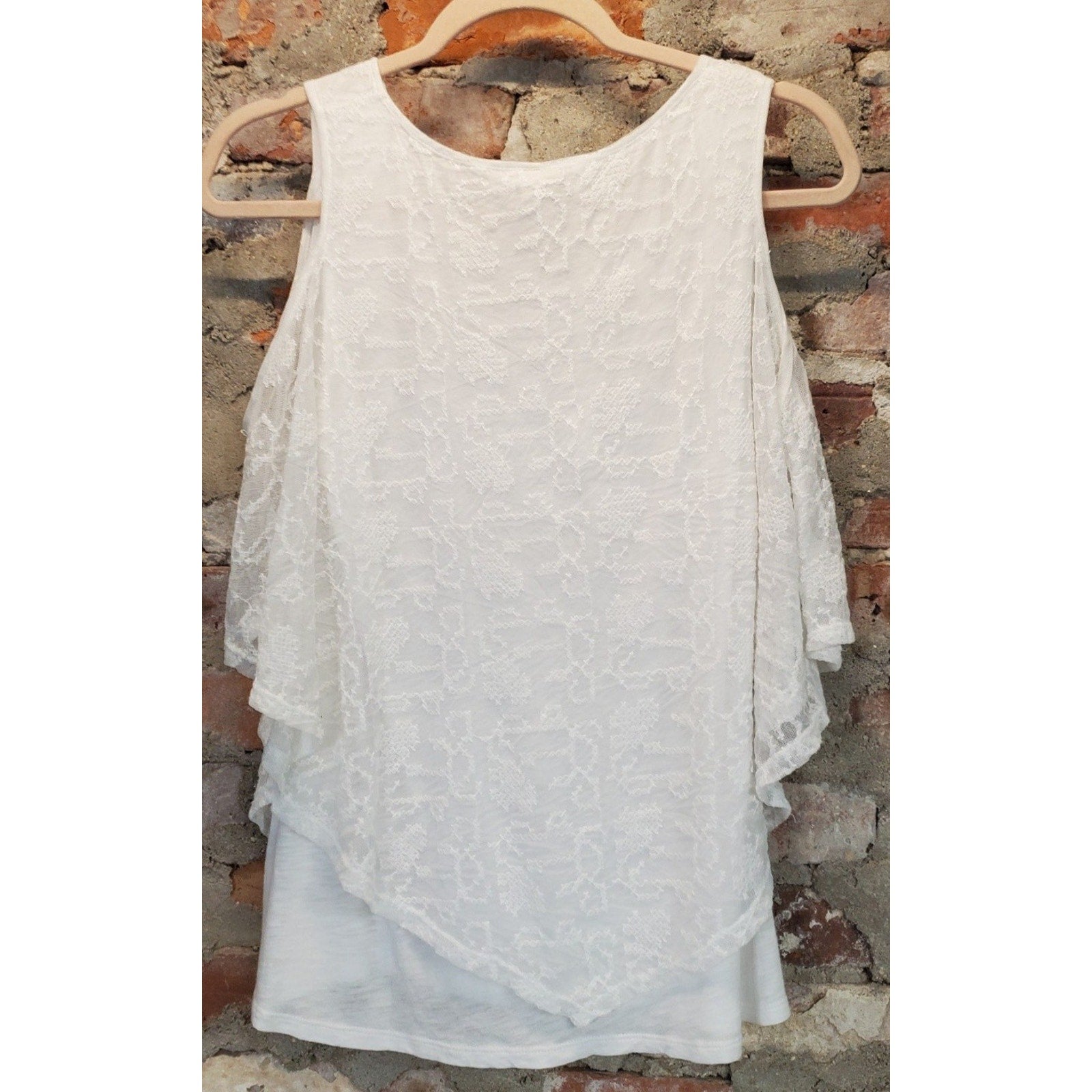 XCVI Womens White Lace Cold Shoulder Layered V Neck Tank Top Size M
