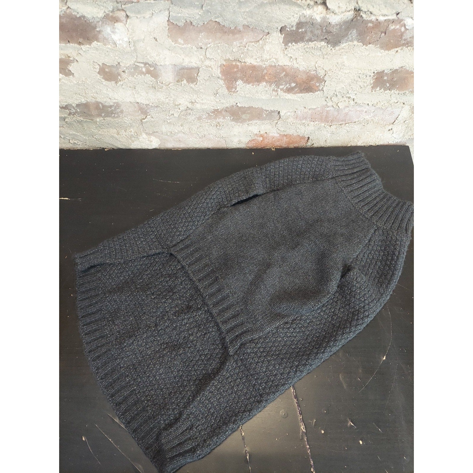 Dog Sweater 2XL Dark Gray Chevron Knit Pullover Warm Cozy Pet Winter Clothing