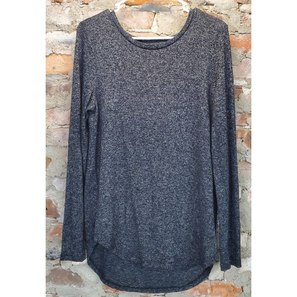 Old Navy Womens Long Sleeve Top M Heather Gray Soft Knit Relaxed Fit Curved Hem