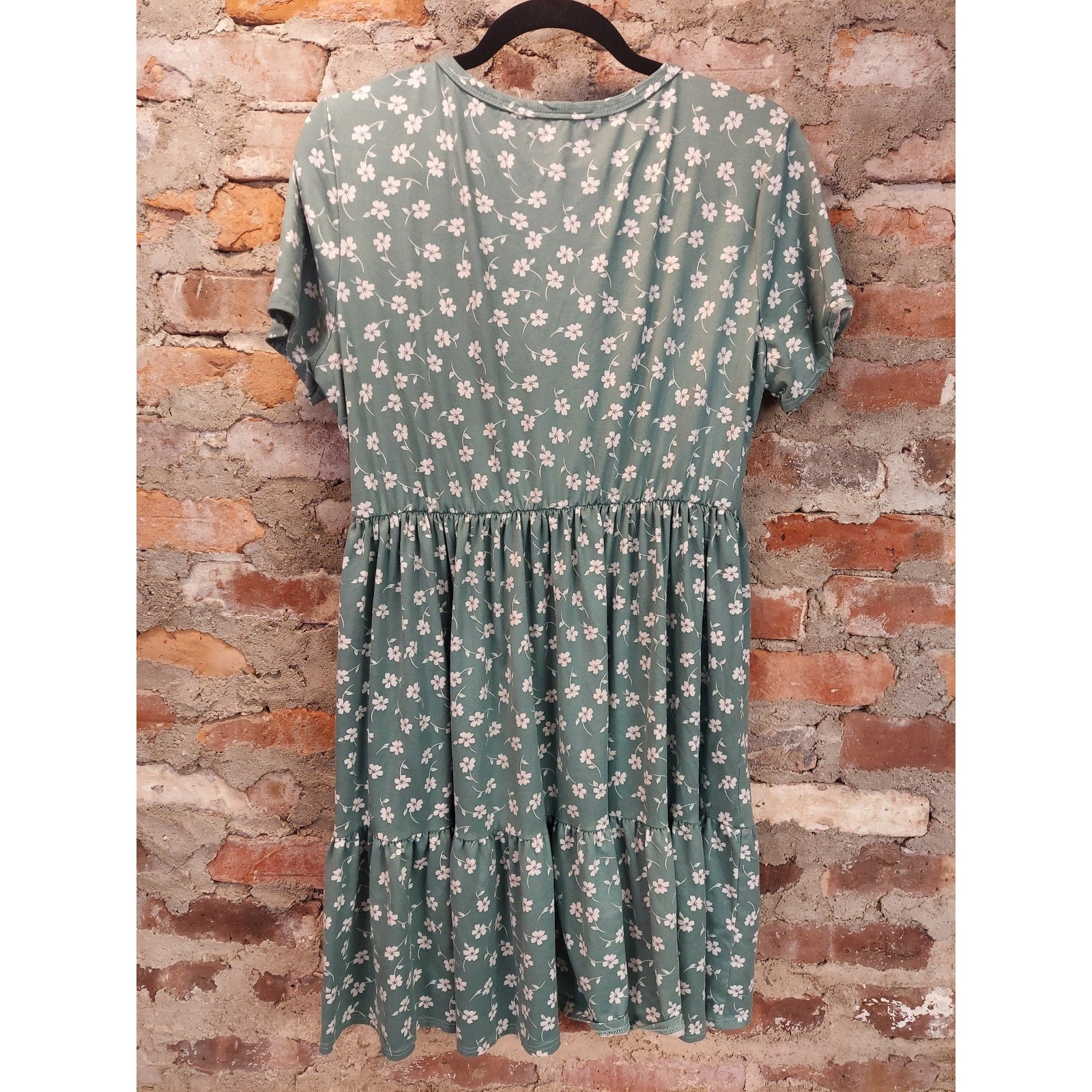 Forever Rose Womens Dress 2X Green Floral Print Short Sleeve Tiered Babydoll