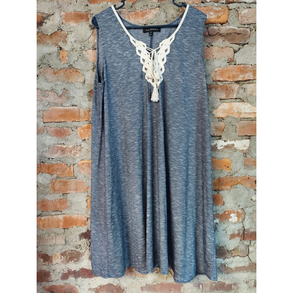 MAX STUDIO Womens Dress 1X Gray Cream Sleeveless Crochet Lace Up Tunic Shift