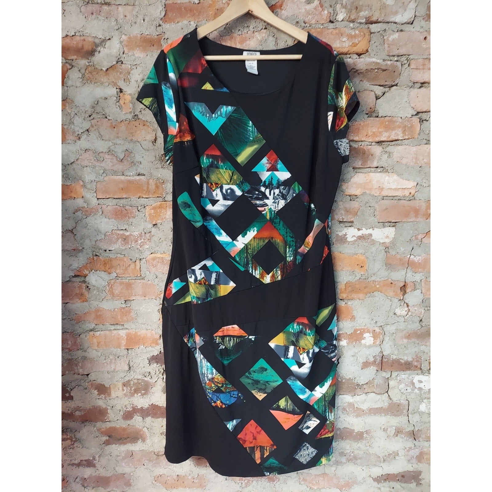 Monroe And Maine Womens Dress 1X Black Multicolor Short Sleeve Geometric Plus