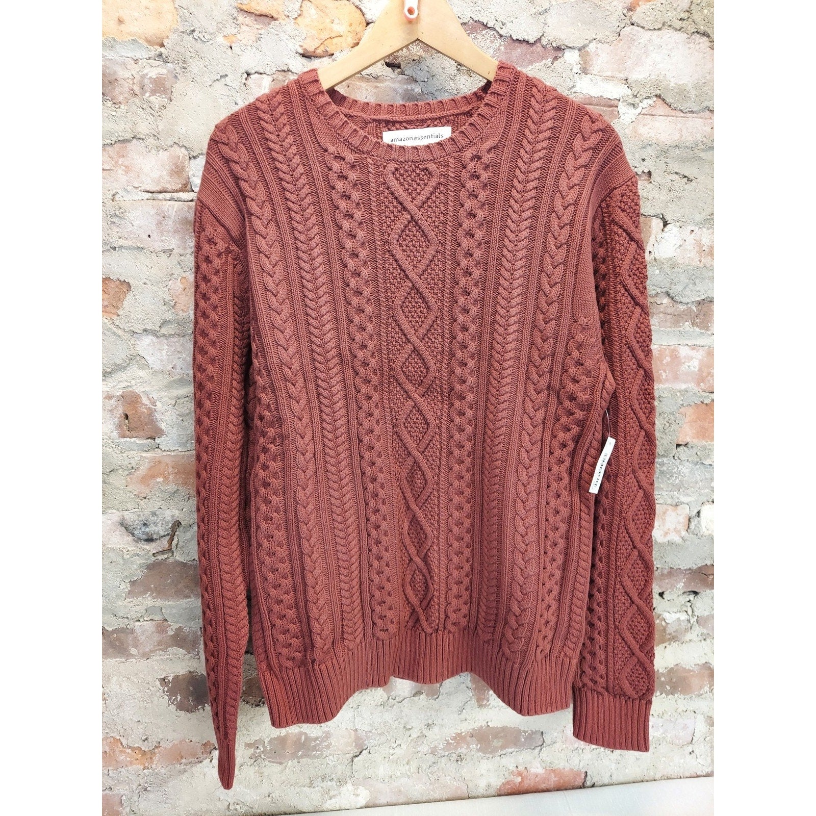 Amazon Essentials Mens Cable Knit Crewneck Pullover Sweater M Rust Long Sleeve