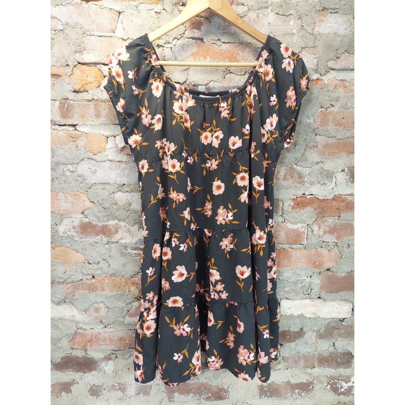 Sugar & Jade Womens Dress XXL Charcoal Floral Smocked Tiered Short Sleeve