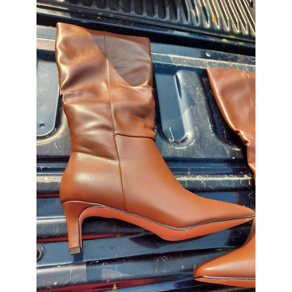 Womens Knee High Boots Sz 9 Brown Pointed Toe Kitten Heel Zipper Fashion