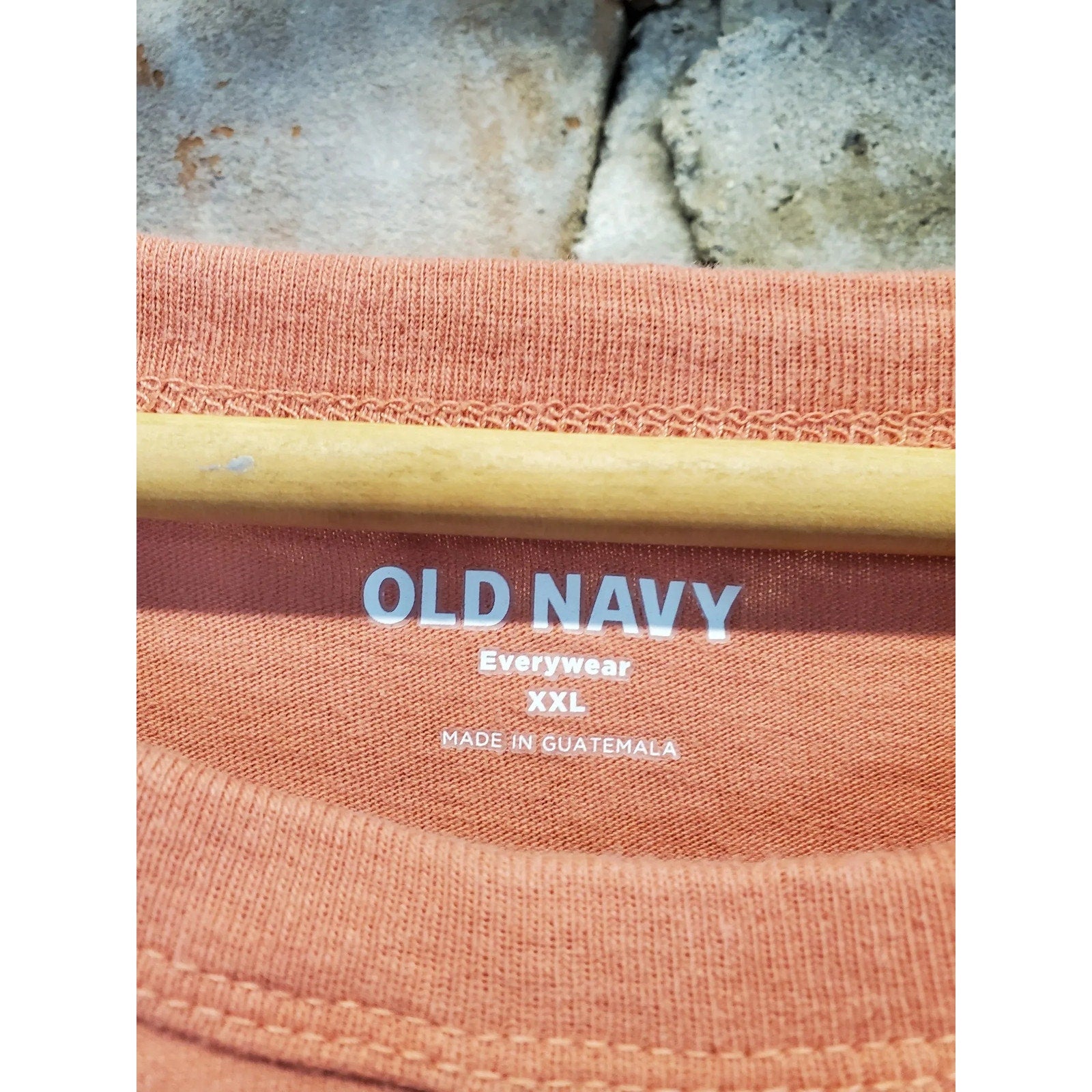 Old Navy Womens Everywear Cool Moms Club Graphic T-Shirt Size XXL Coral