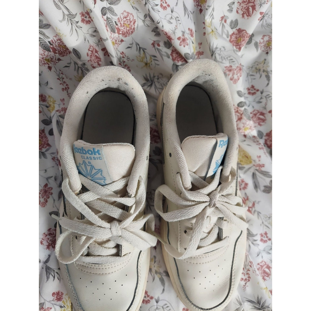 Reebok Womens Sneakers Classic FZ3578 Size 7 1/2 Chalk Light Blue Low Top